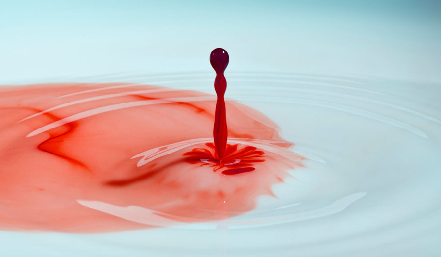 finger prick (blood image)