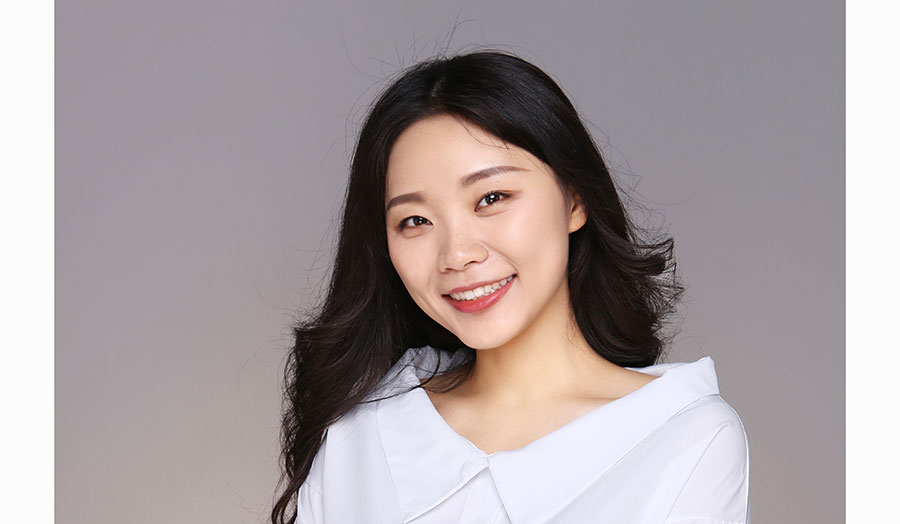 portrait picture of Jie Hao